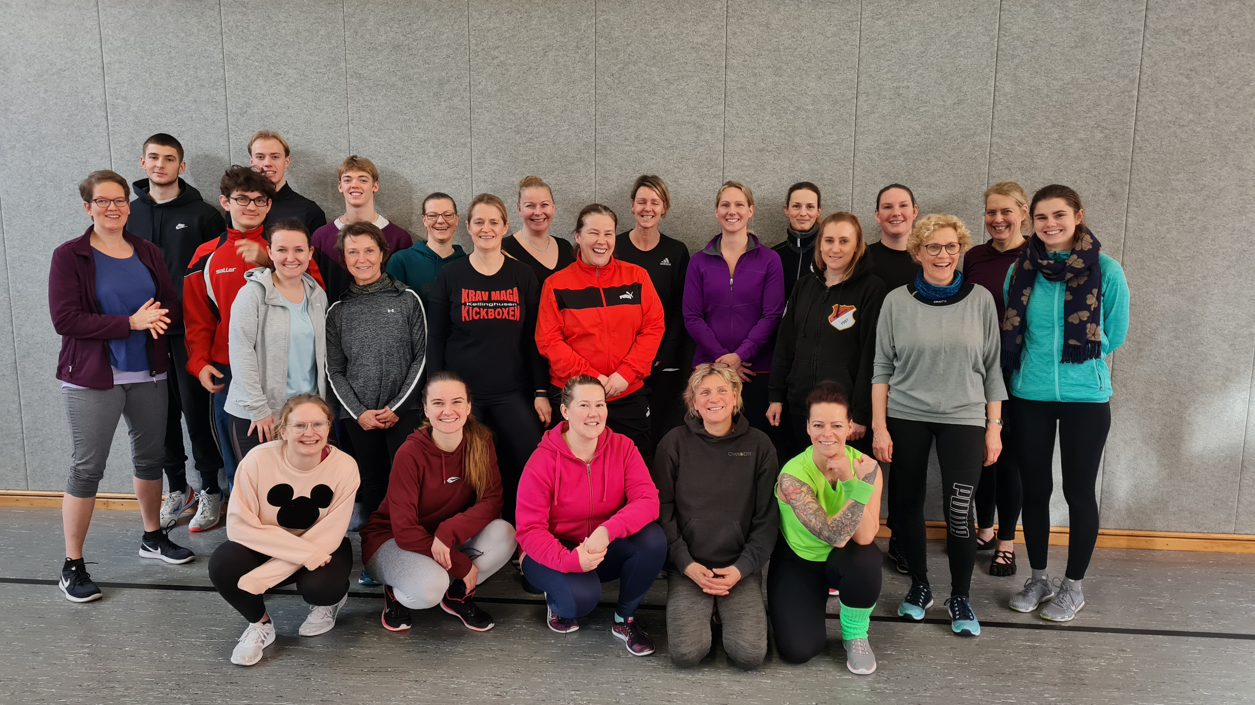 Die neuen und hoch motivierten Übungsleiter des DOSB Übungsleiter-C Kurses 2022/2023 - Foto: Raimund Kasten, KSV Pinneberg