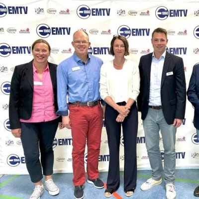 v.l.: Christa Norwald (KSV Pinneberg), Olaf Seiler (stellv. Vorsitzender KSV Pinneberg), Prof. Dr. Bettina Rulofs (Deutsche Sporthochschule Köln), Arne Hirsch (Geschäftsführer EMTV), Uwe Altemeier (stellv. Vorsitzender EMTV), Nina Hirsch (AiK Team EMTV) - Foto: EMTV