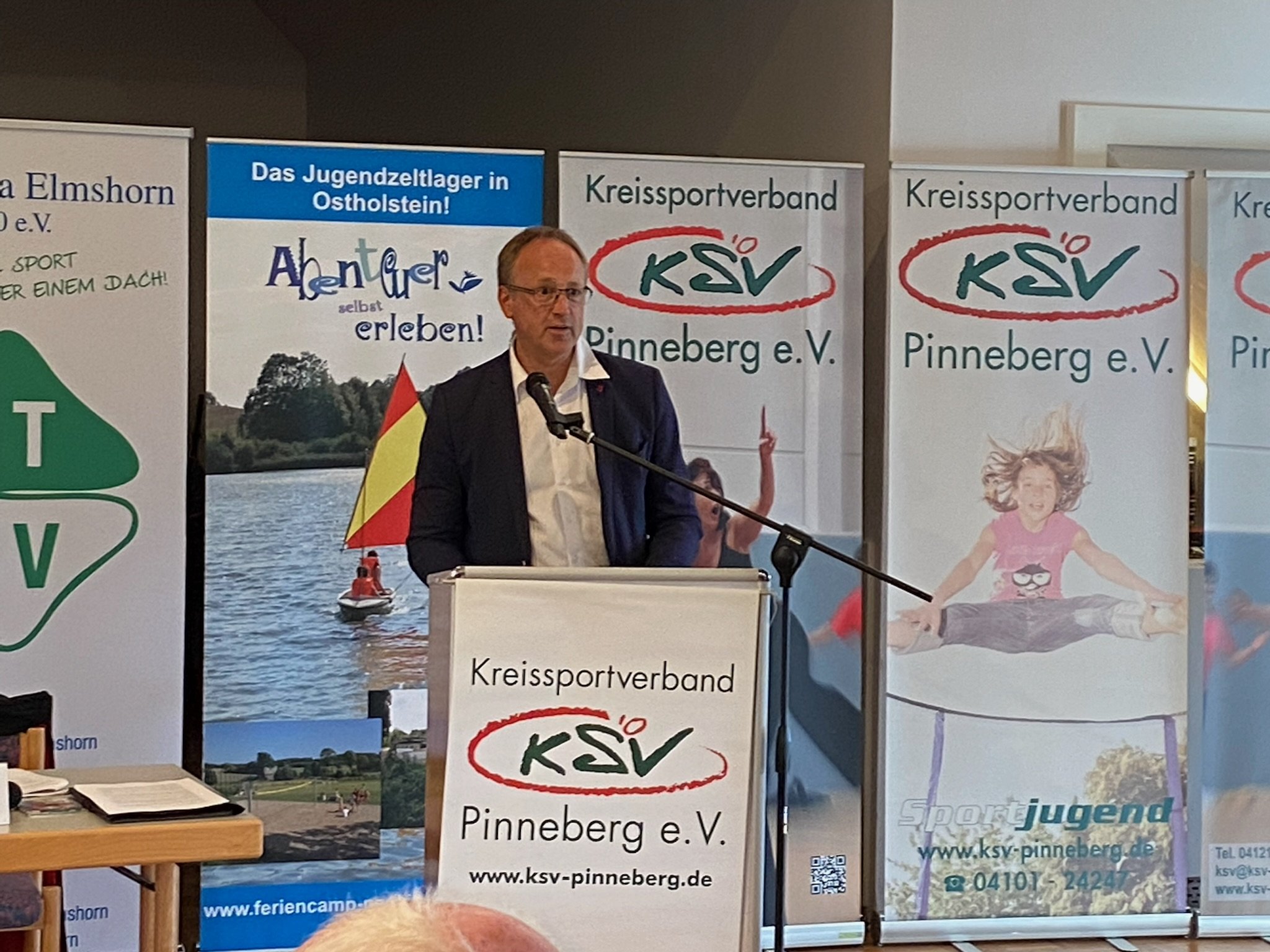 KSV-Verbandstag 2022 - Grußwort von Elmshorns Bürgermeister Volker Hatje - Foto: Christa Nordwald